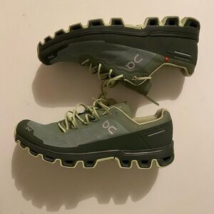 ON Cloudventure trail running shoes